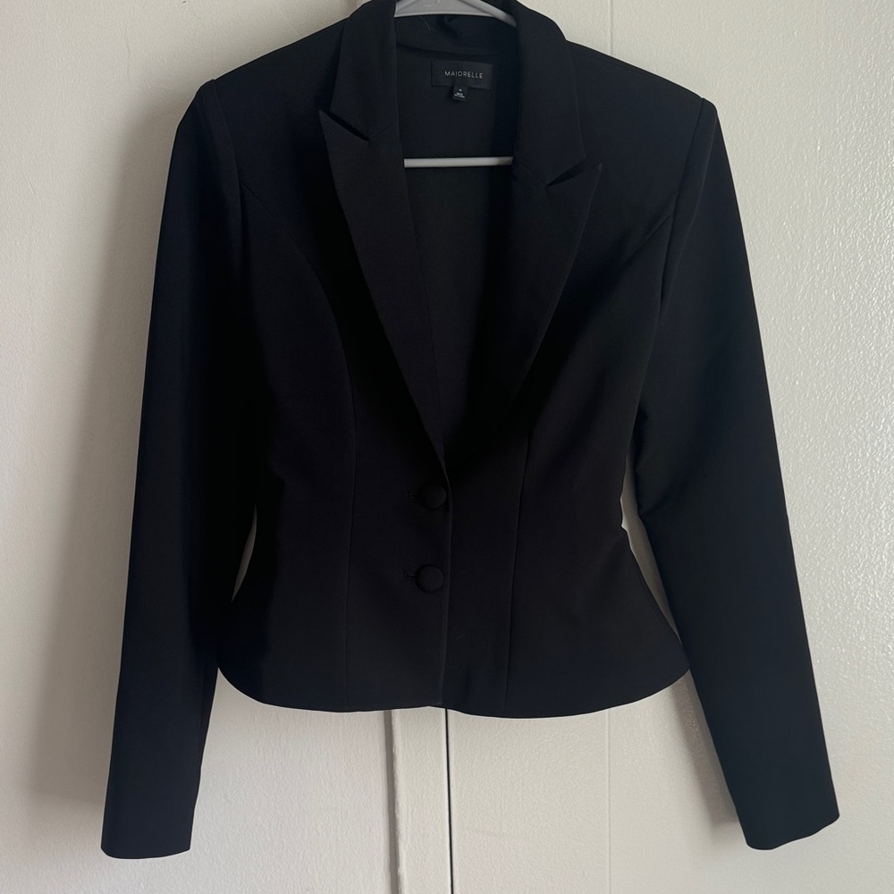 MAJORELLE Classic Black Blazer
